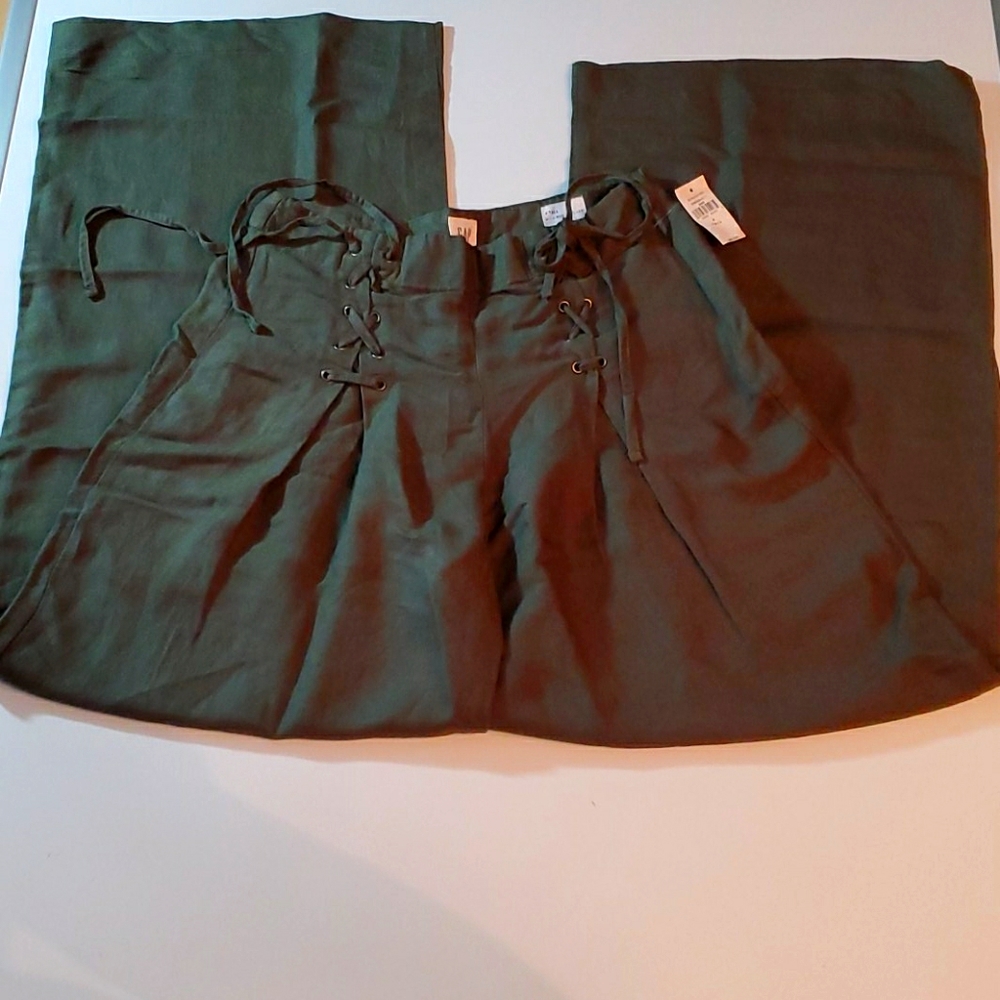Gap Women's Wide Leg Pants Size 4T